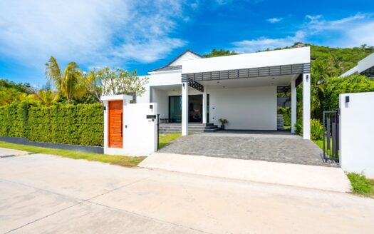 Villa for Sale in Hua Hin (VLFS0144)