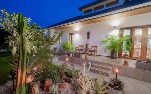 Villa for Rent in Hua Hin (VLFR0005)