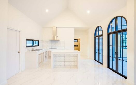 Villa for Sale in Hua Hin (VLFS0179)