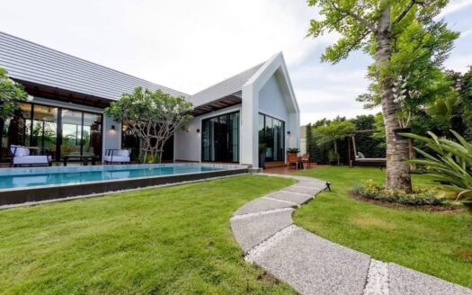 Villa for Sale in Hua Hin (VLFS0167)