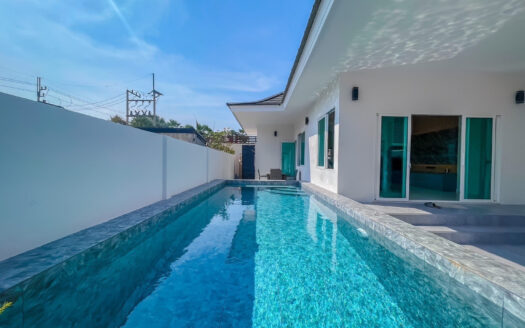 Villa for Sale in Hua Hin (VLFS0194)