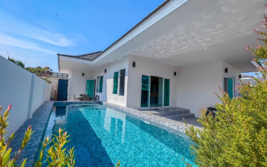 Villa for Sale in Hua Hin (VLFS0194)