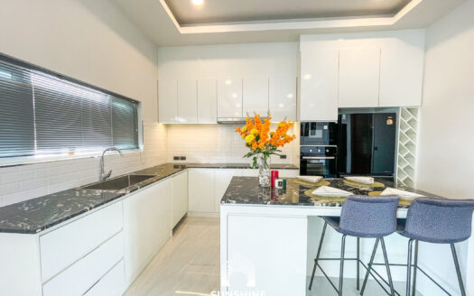 Villa for Sale in Hua Hin (VLFS0196)