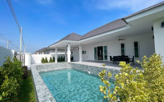 Villa for Sale in Hua Hin (VLFS0194)
