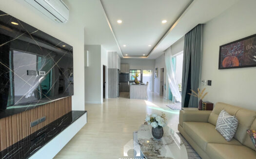 Villa for Sale in Hua Hin (VLFS0195)