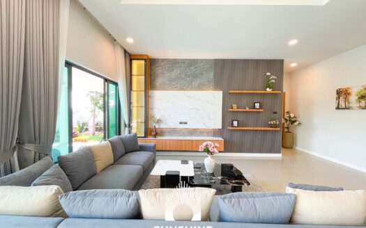 Villa for Sale in Hua Hin (VLFS0424)