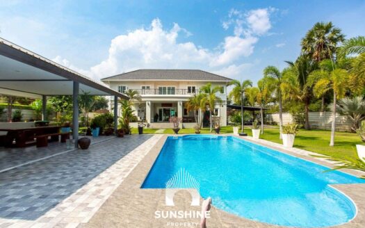 Villa for Sale in Hua Hin (VLFS0565)