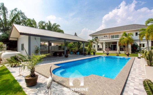 Villa for Sale in Hua Hin (VLFS0565)
