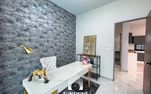 Villa for Sale in Hua Hin (VLFS0658)